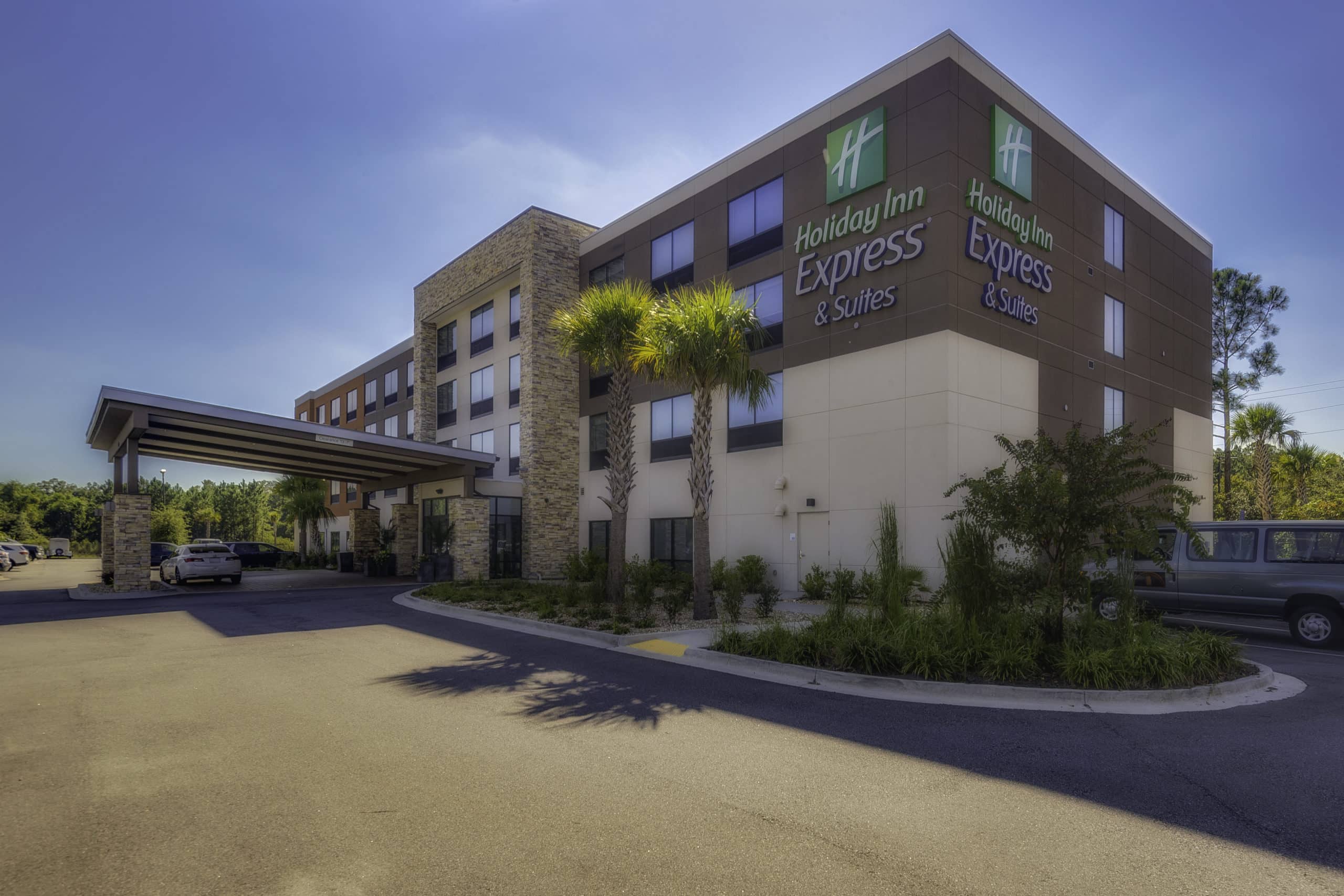 Holliday Inn Express & Suites