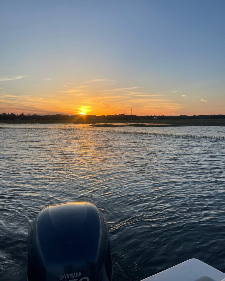 image-of-sunset-during-Captain-Tripp-langs Charters