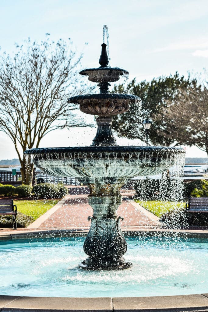 fountain-at-Howard-Gilman Waterfront-Park- St-Marys-georgia-coastal-georgia-near-kingsland-georgia