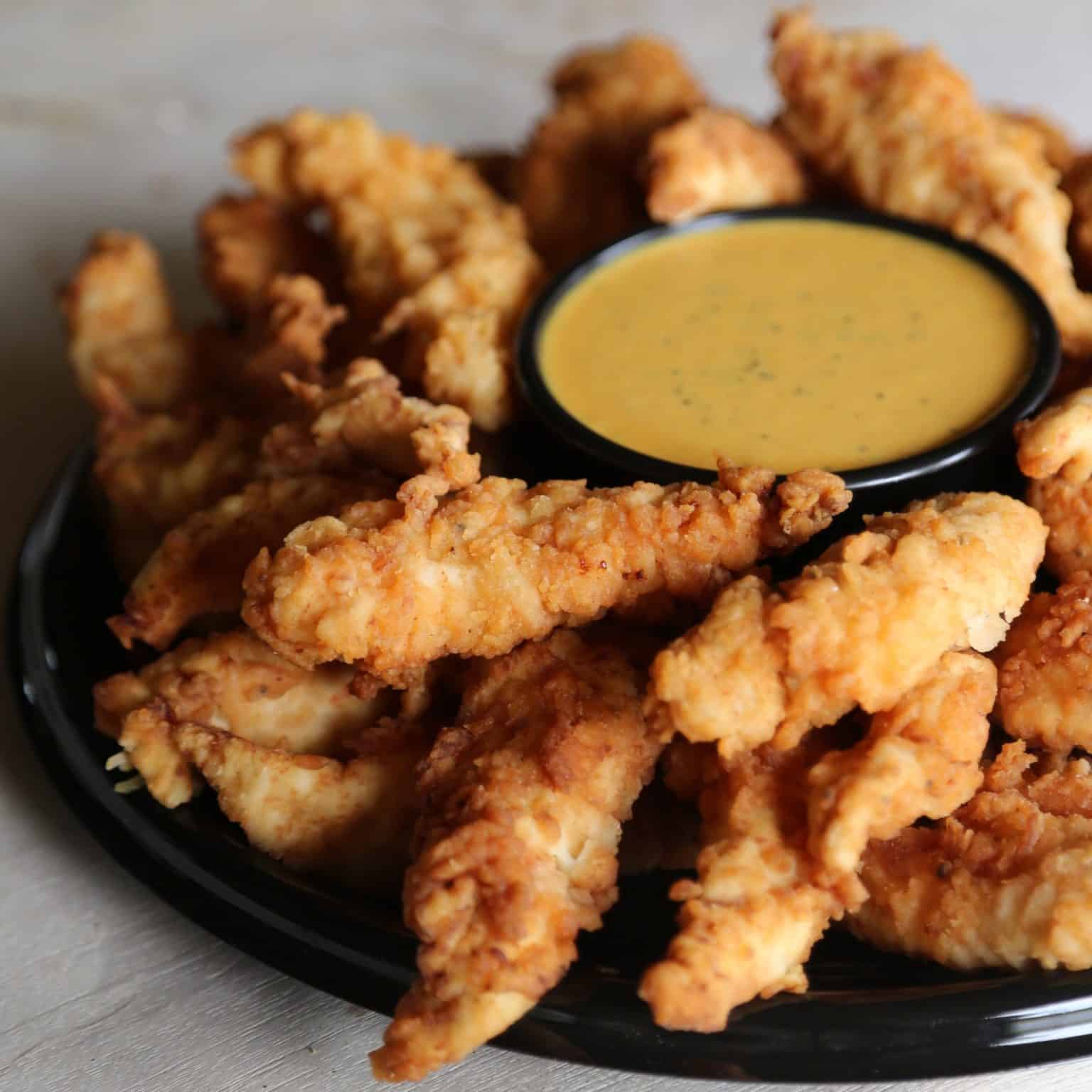 Wing Maxx of Kingsland Visit Kingsland,