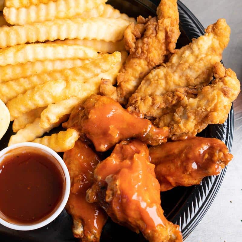 Wing Maxx Wings Tenders and Fries