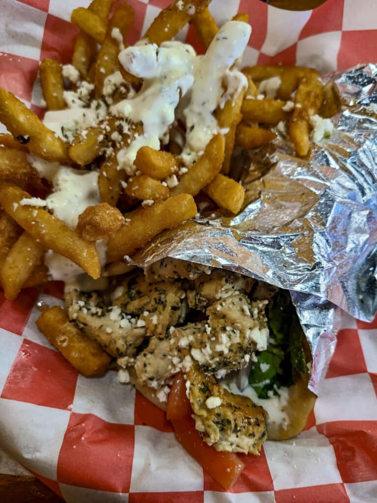 gyro-greek-food-kingland-georgi-places-to-eat
