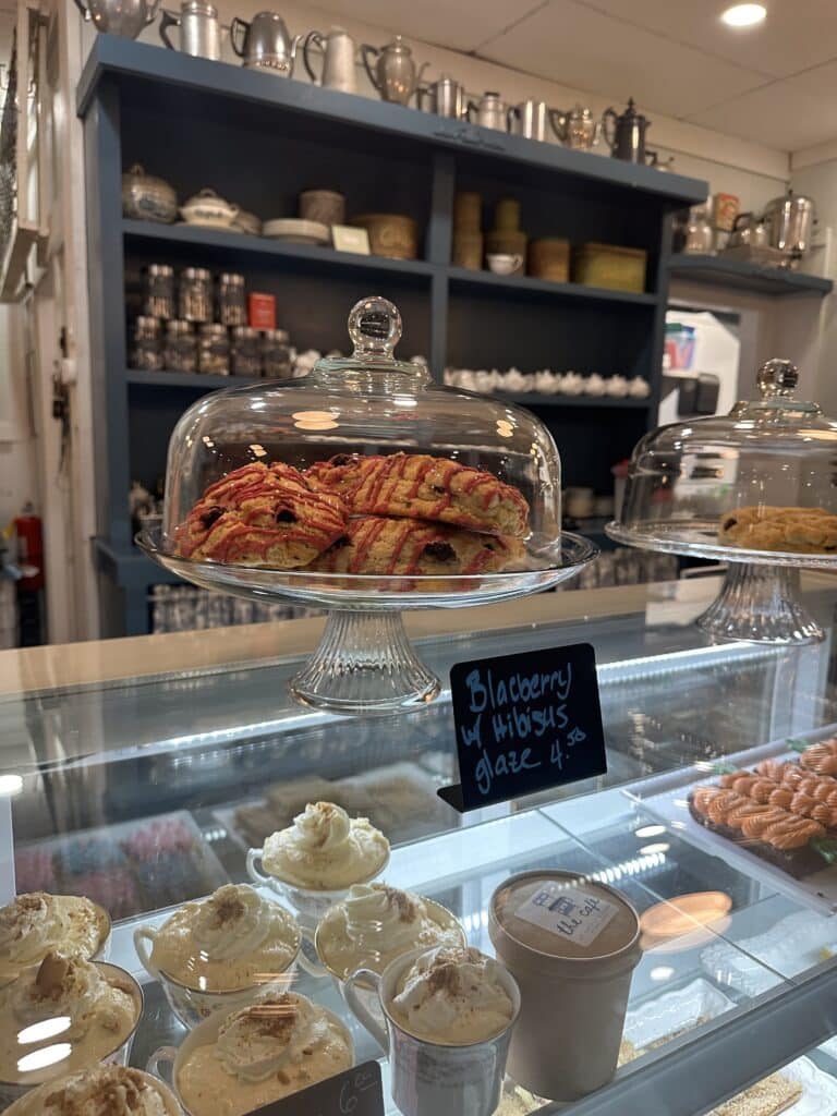 image-cottle-and-gunn-downtown-st-marys-georgia-inside-cafe-dessert-homemade-cookies-in-display