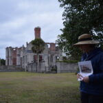 people-gathered-at-Mollys-Old-South-Tour- St.-Marys-during-the-cumberland-island-tour