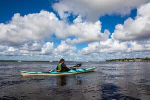 Paddling-kayakers-at-the-waterfront-Park-St.-Marys-River-kayaking-kingsland-georgia