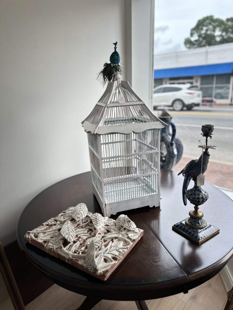 Rosewood-estate-sales-antique-shopping-downtown-kingsland-georgia-thrift-second-hand-art-antique