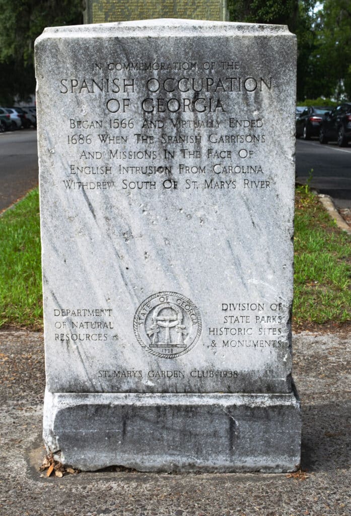 Stone-Monument-commemorating-the-Spanish-Occupation-of-Georgia-in-Camden-County