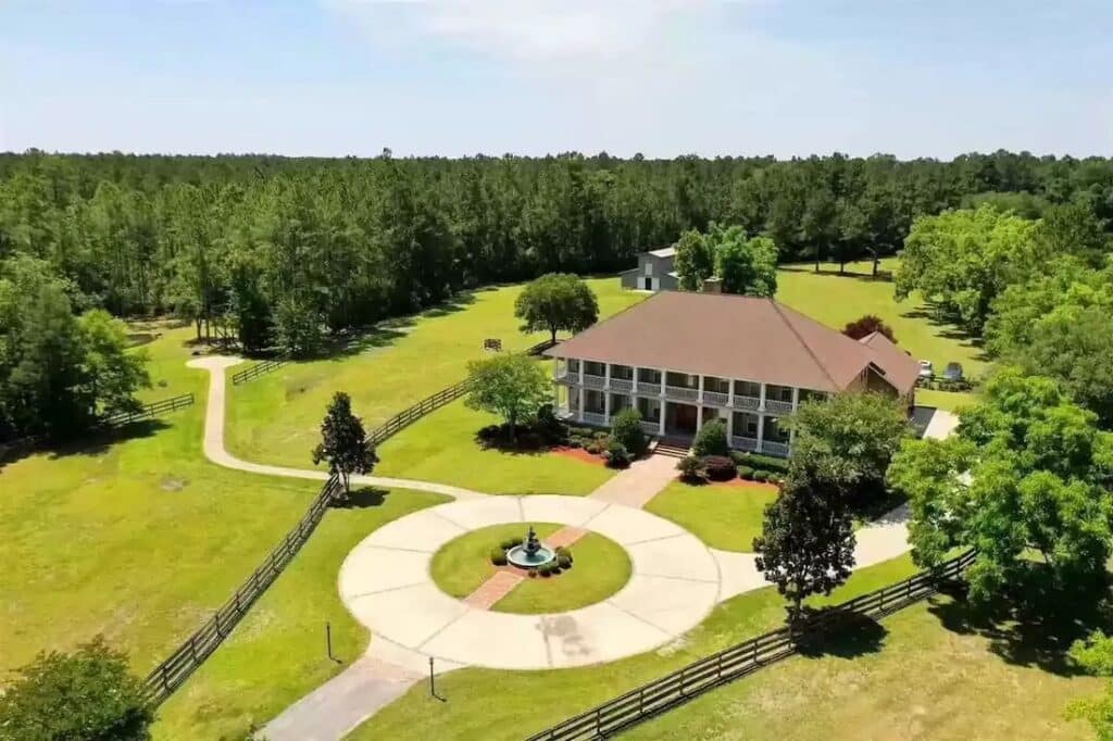 Horse stamp inn - FB 3